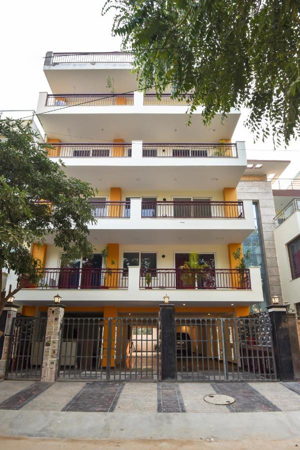 Bedchambers Serviced Apartments, Sector 38 Gurgaon Exterior photo